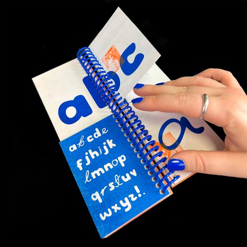 Chloé Jones show image